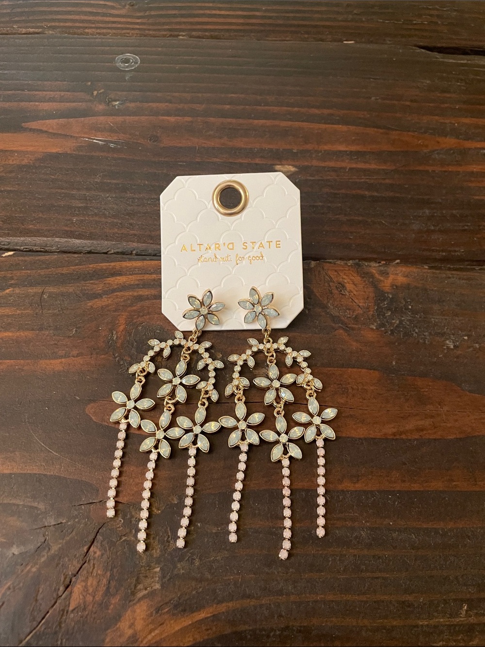 Altar'd State Gold Floral Chandelier Earrings D04 6681